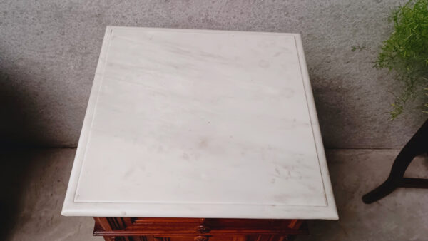 Френски нощни шкафчета 7 img 20260417 115558559
