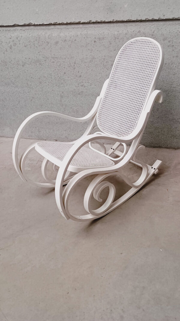 Люлеещ се стол "Thonet"